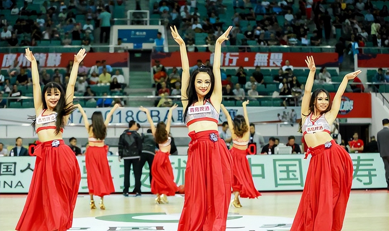 世界杯最牛的啦啦队,最多人的世界杯啦啦队