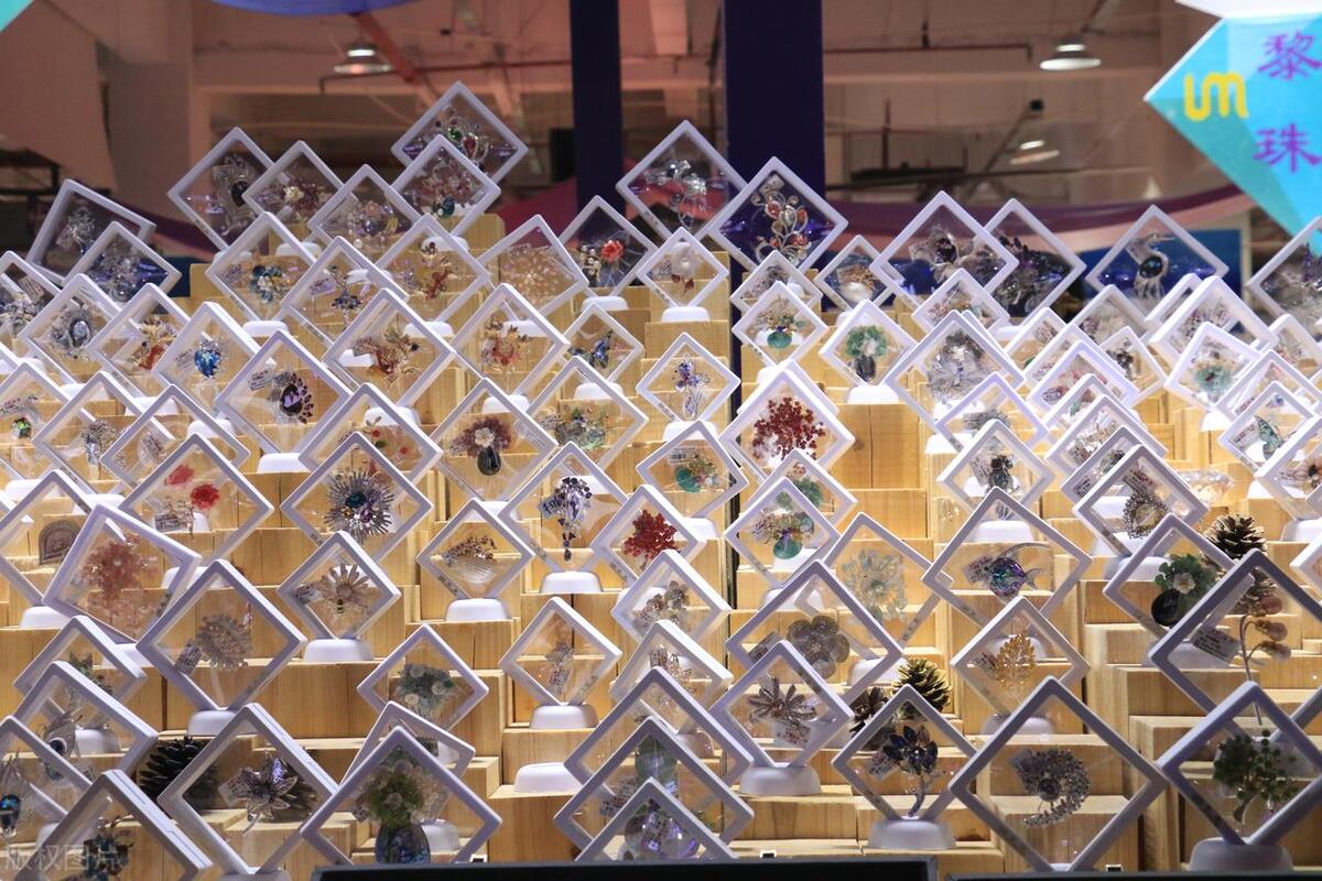 梧州为什么被叫做小香港,广西梧州为什么叫小香港呢