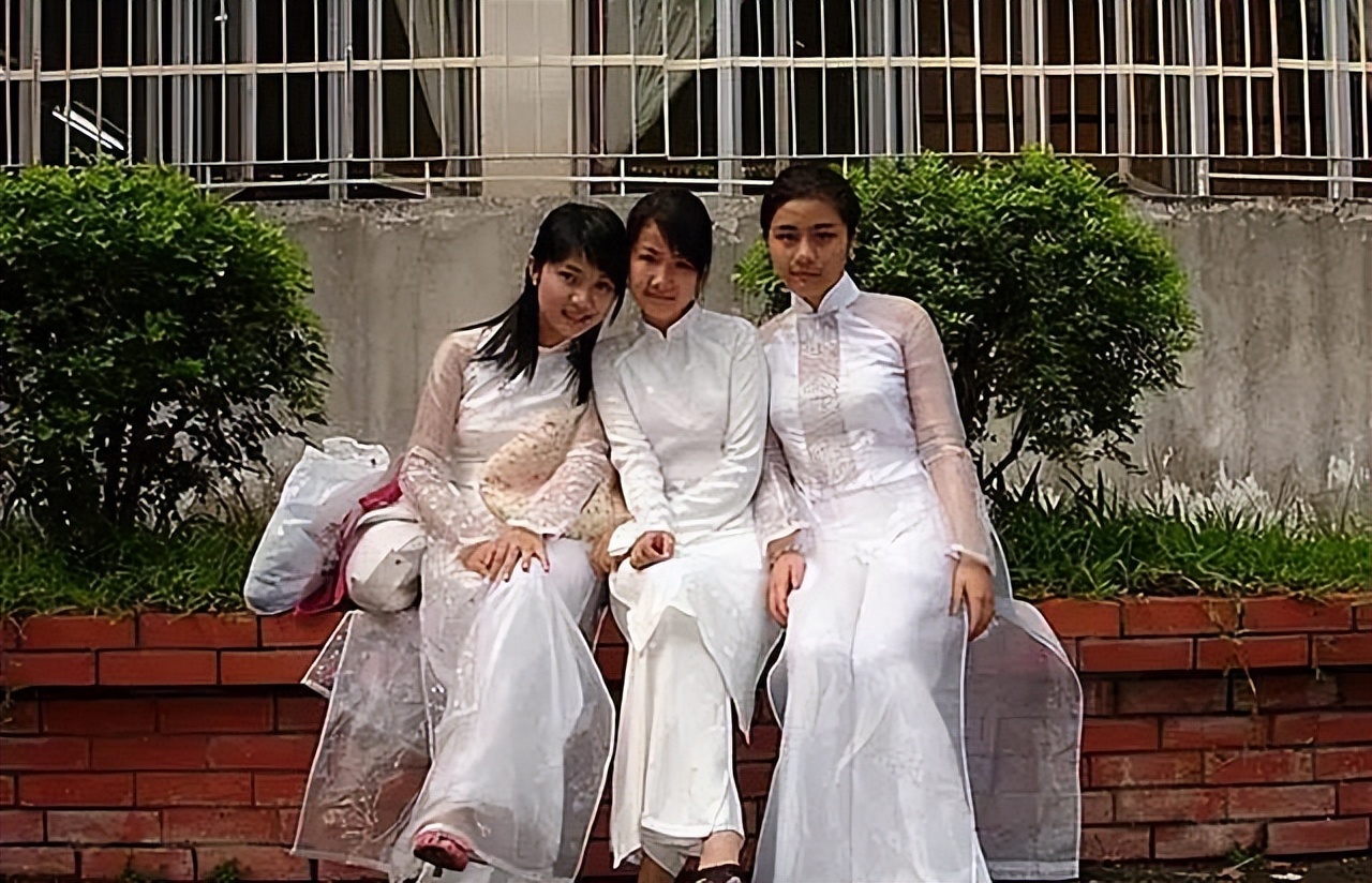 22岁越南姑娘嫁广西48岁大叔,18岁越南姑娘嫁72岁老公