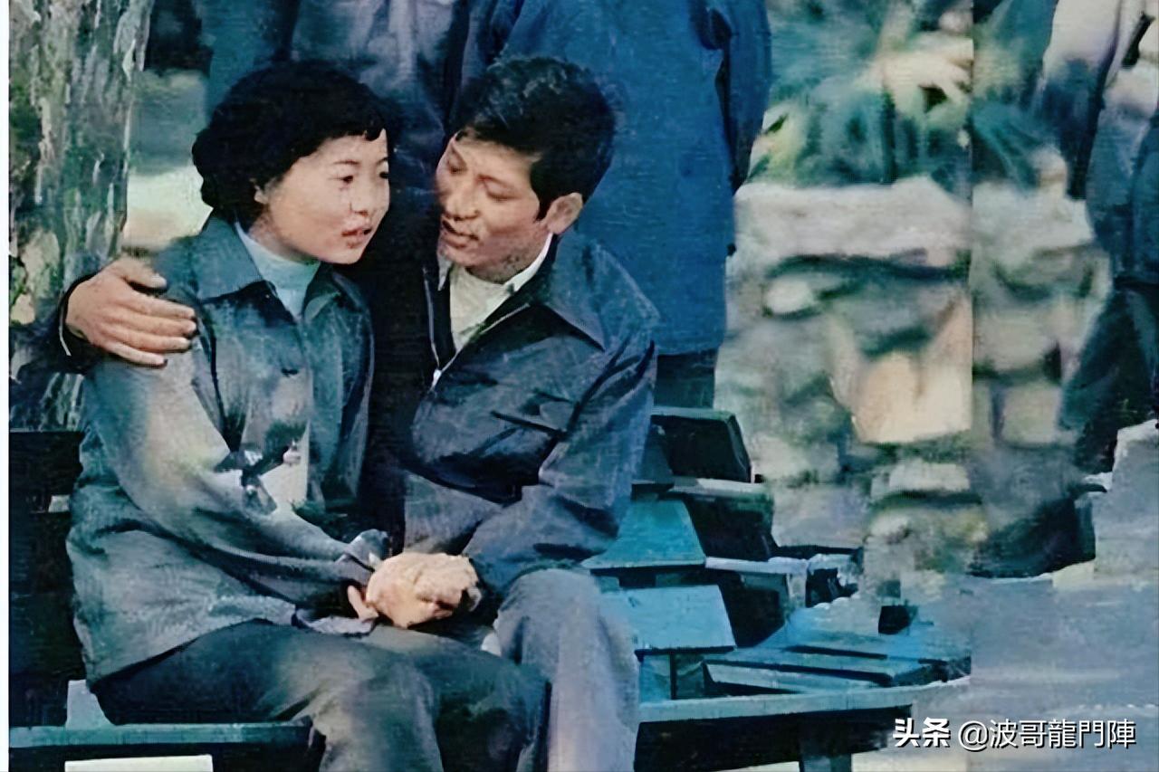 成都九眼桥一角,成都九眼桥爱心