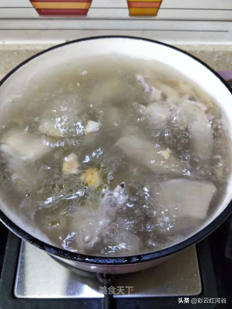 石斛加西洋参功效,石斛西洋参炖鸡汤小孩可以喝吗