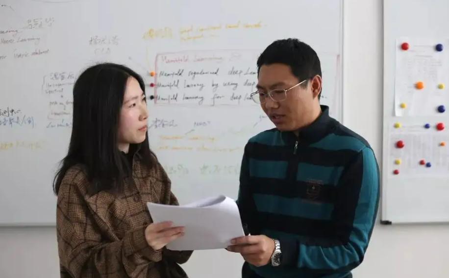 研究生必备技巧之如何和导师相处,研究生和导师的相处之路