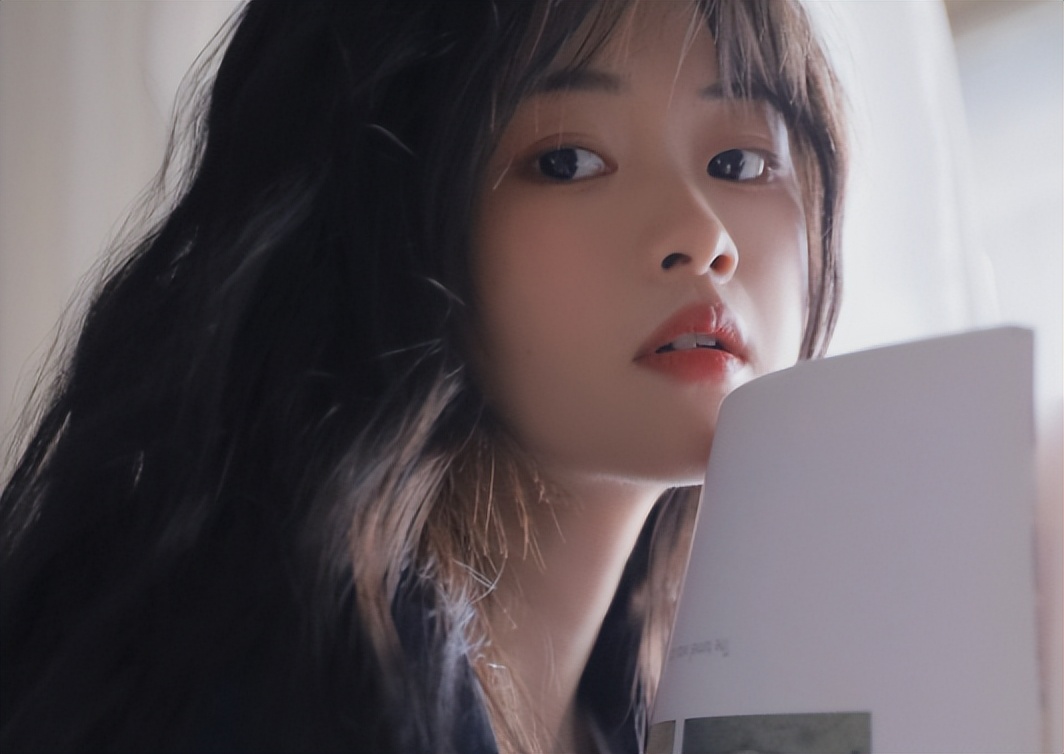 女士多大岁数外阴长白发怎么办,外阴白斑18年了有什么危害吗