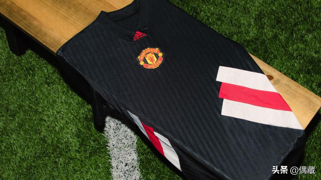 c罗海报最新,thedugout限量签名海报