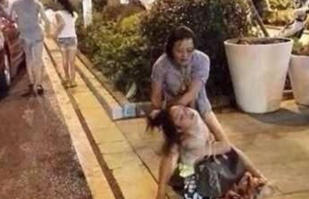 湖南31岁男子发现4岁儿子非亲生,戴绿帽游街,岳母:都是他没用!