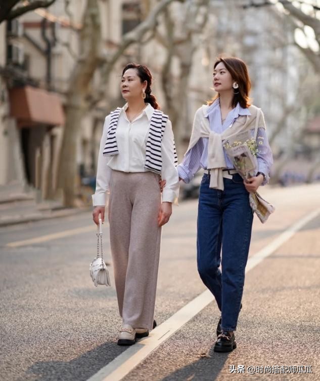 40岁女人无论穿裙子还是裤子,四五十岁的女人穿什么样的鞋子