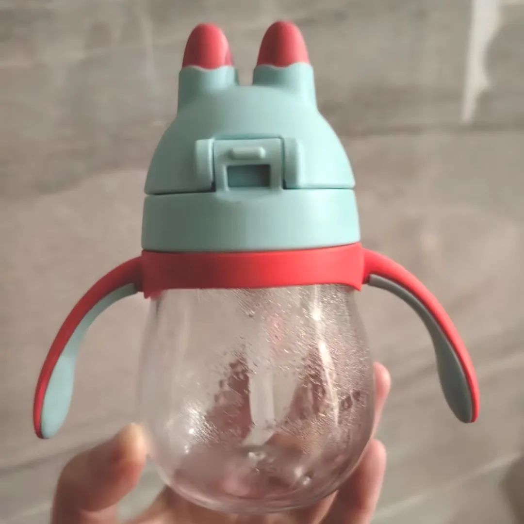 奶瓶推荐6个月以上喝水杯,6个月宝宝学饮奶瓶测评前十名