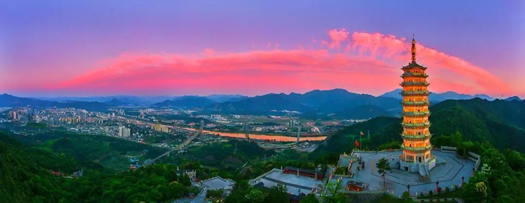 定格美好瞬间校园摄影大赛,2021年定格最美瞬间摄影大赛