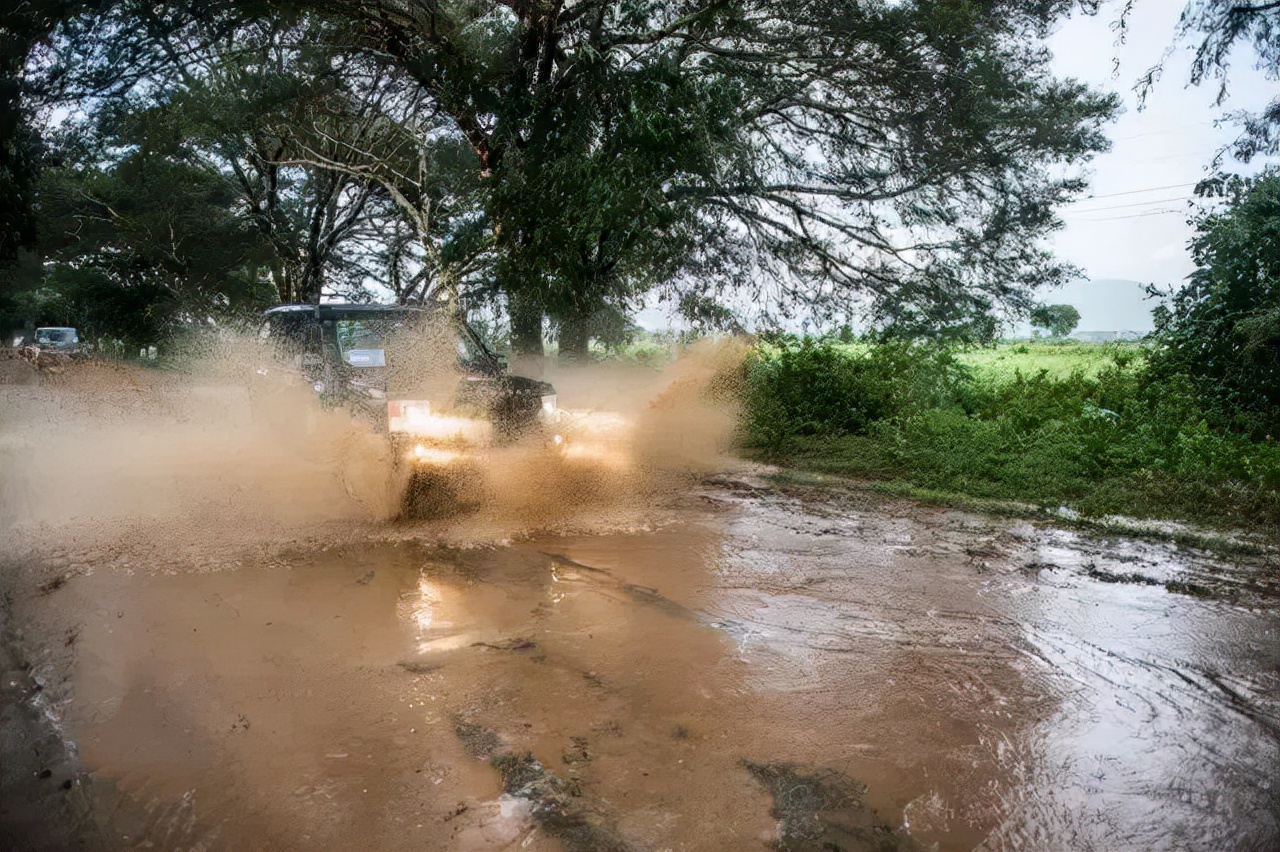 海川品车｜值得信赖的伙伴固铂DISCOVERERAT3