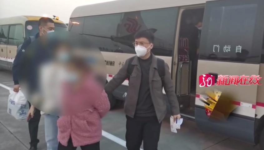 在QQ群里搞“特殊表演”？这个庞大的团伙栽了