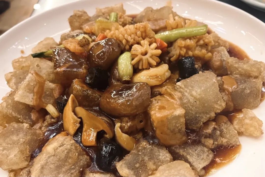 糟糕,被这里的海鲜好吃到想要当场改签了