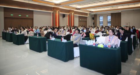 追光而遇沐光而行微视频,追光而遇沐光而行全文