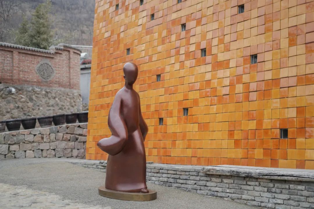 三卅·瓦厂春旺艺术节暨高孝午“不倒翁：梦想-龙”首发主题艺术展开幕