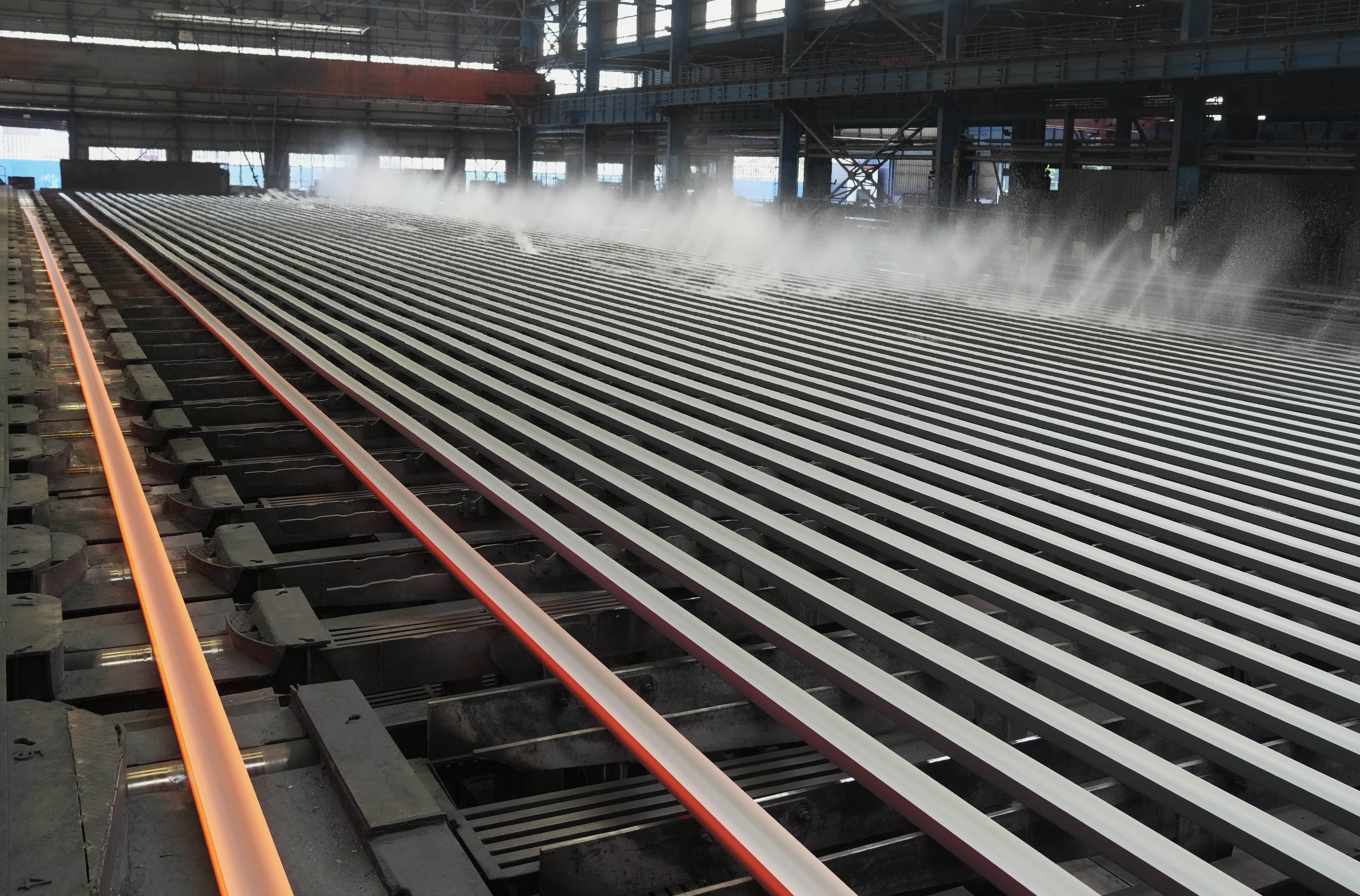 唐山钢铁企业绿色转型,河北钢铁绿色转型