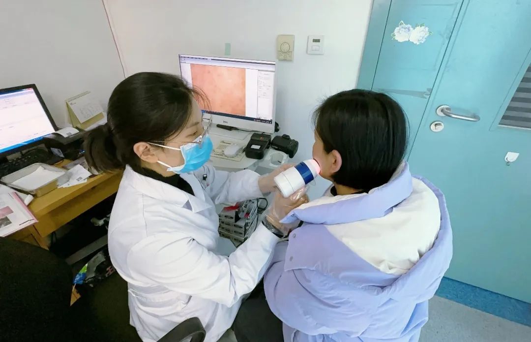 武汉市第一人民医院皮肤科何萍,宝鸡何萍抖音