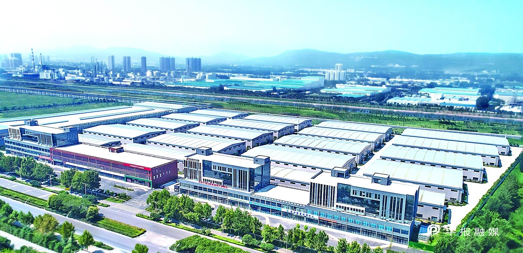 鏂板尯鍙戝睍绾疄,濂嬪姏璋卞啓鏂板尯楂樿川閲忓彂灞曟柊绡囩珷