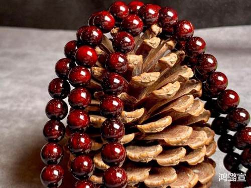 小叶紫檀真假鉴别最简单方法,小叶紫檀真的那么难辨真假么