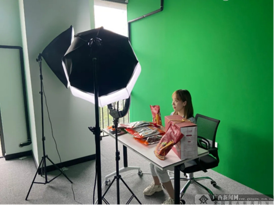 企鹅新媒体学堂和腾讯短视频直播运营中心入驻广西开拓区域品牌新生态