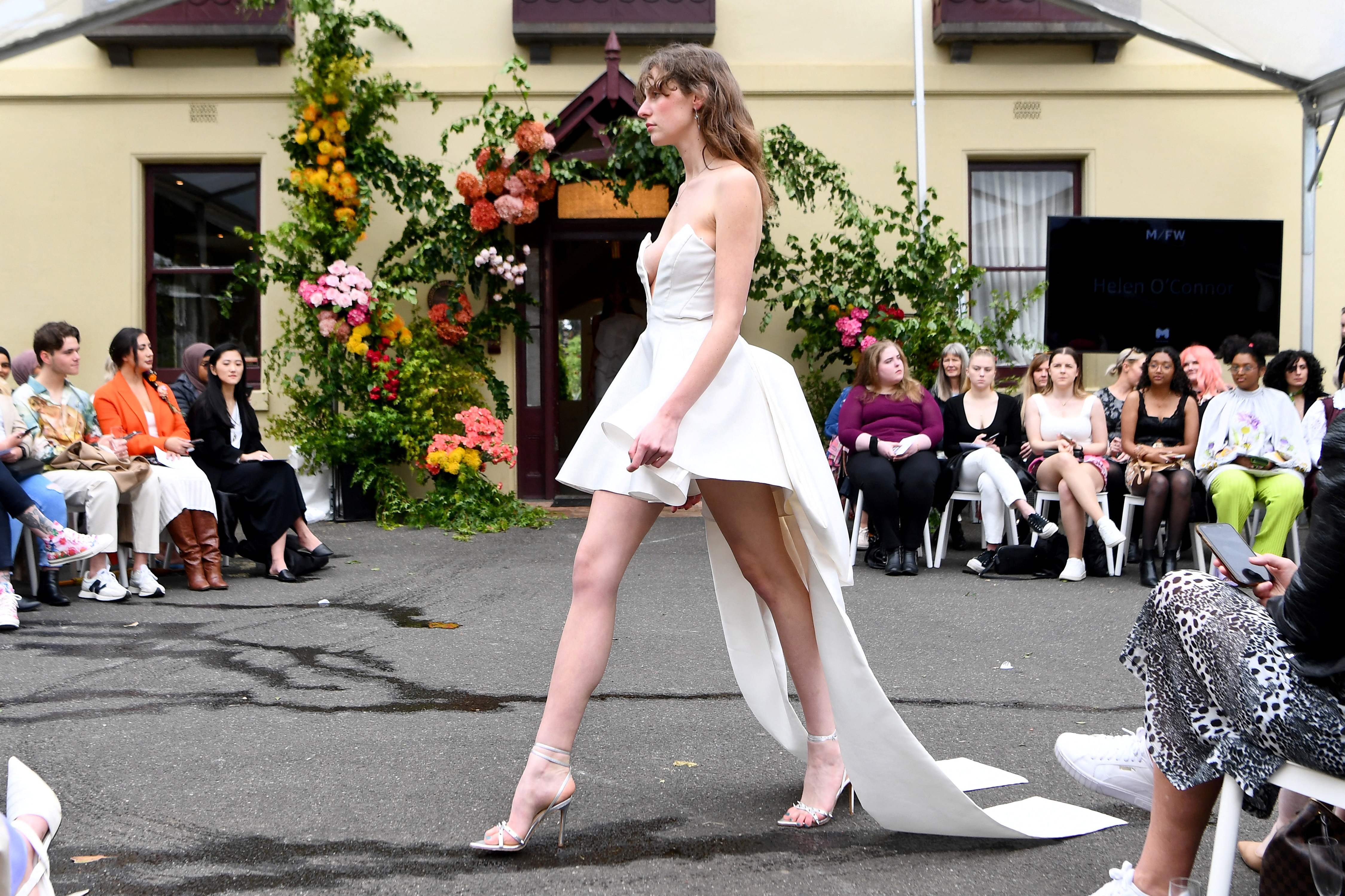 古装墨尔本时装秀,墨尔本时装周