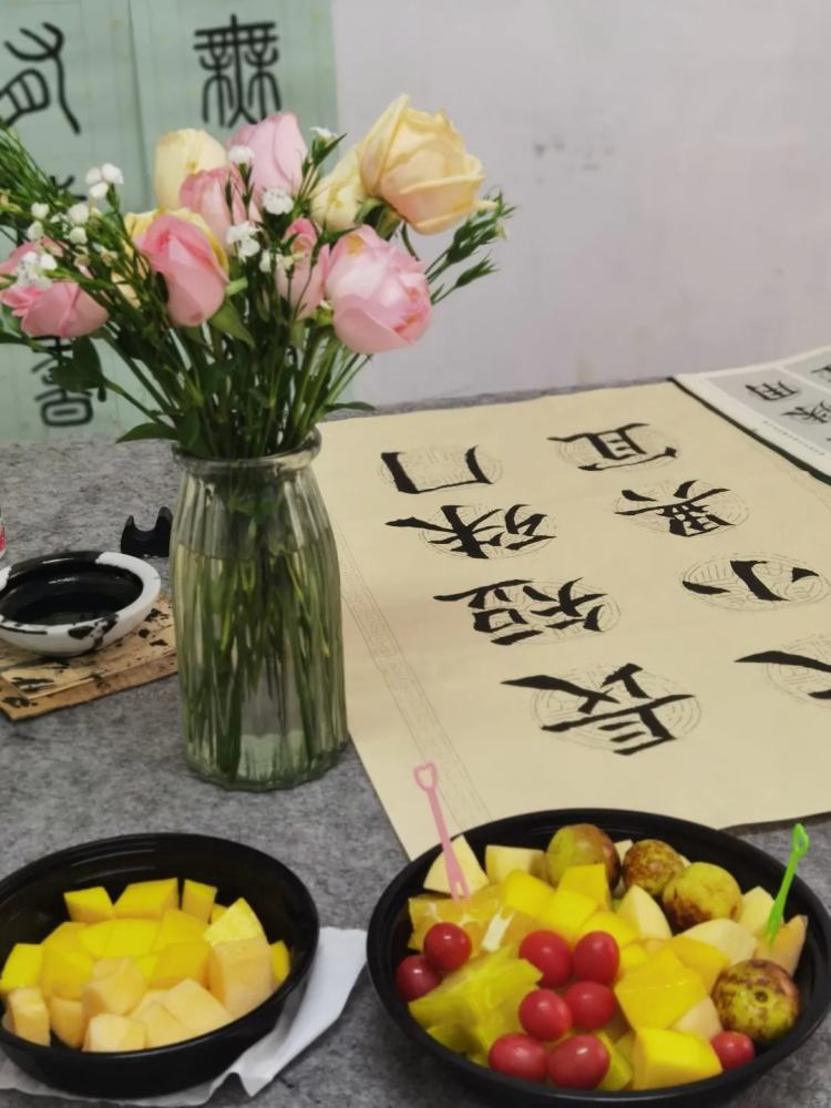 那些偷偷练字的人后来怎么样了,那些坚持练字的同学们都怎么样了