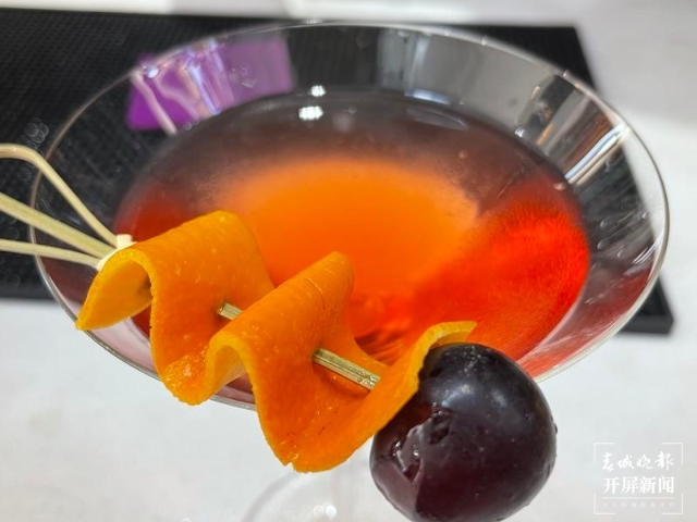 摇摇杯创业,调酒摇壶入门