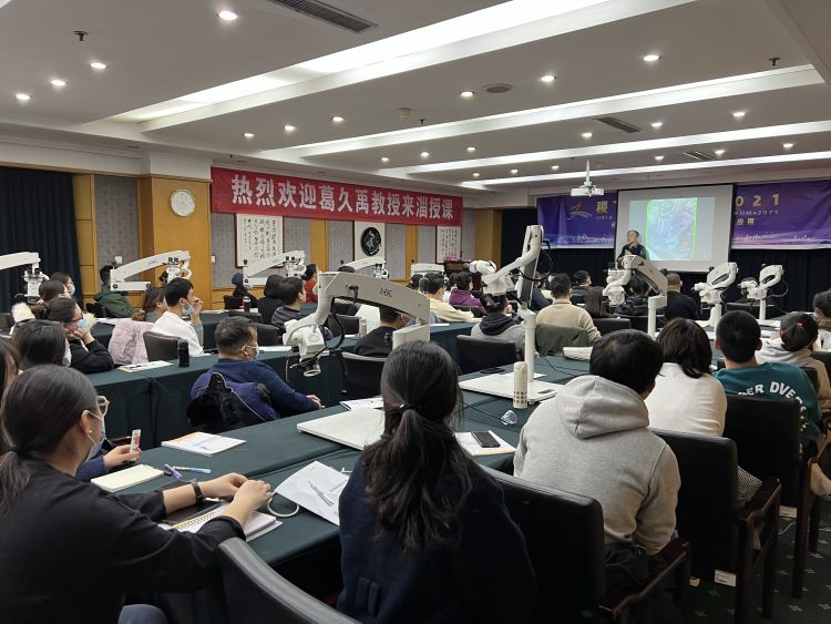 精准定位“洞”察细节淄博口腔健康协会举办尖端口腔显微治疗培训