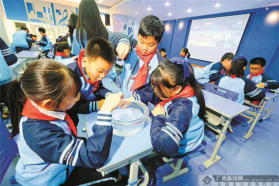 2022年7月28日焦点图,2022年11月22日焦点图