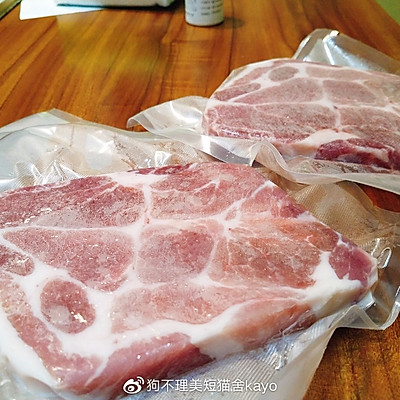 炸猪排怎么做酥脆好吃又简单,怎么炸猪排又酥又好吃