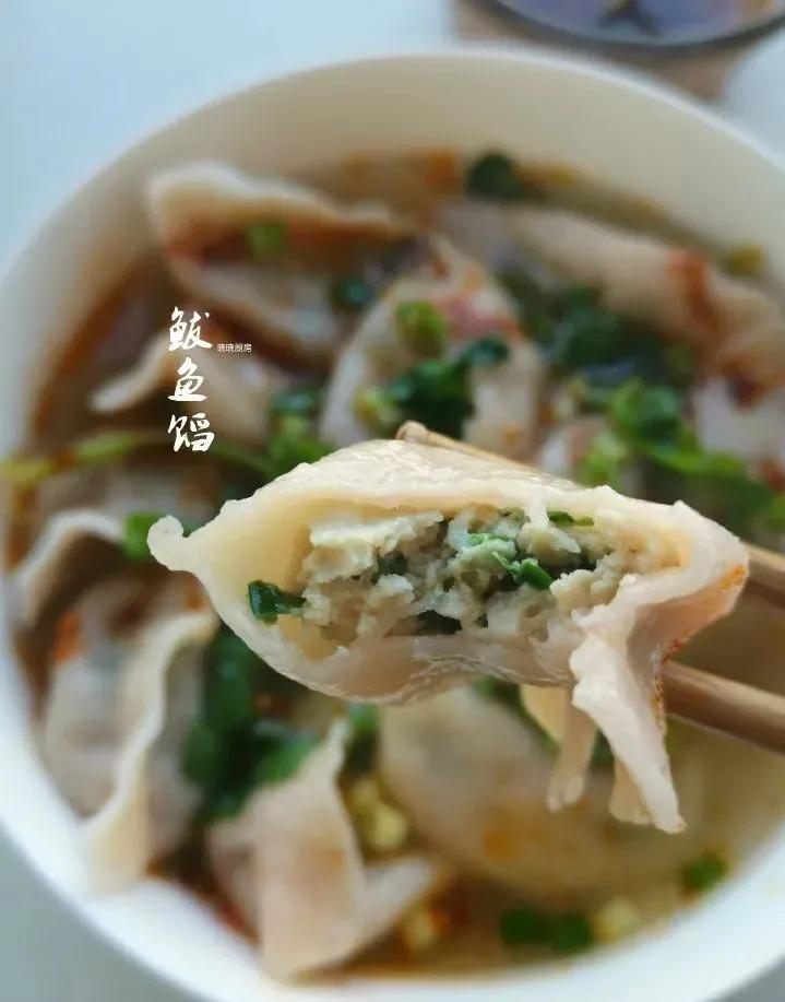 山东人很喜欢吃面食,山东人过年的馒头有多大