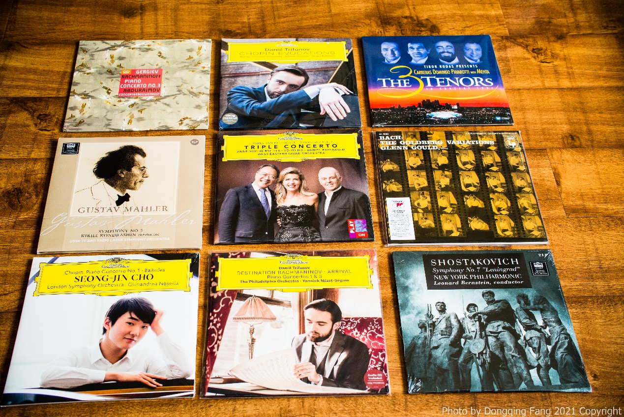 黑胶唱片持续回潮，薄薄的碟片缘何让人们念念不忘？