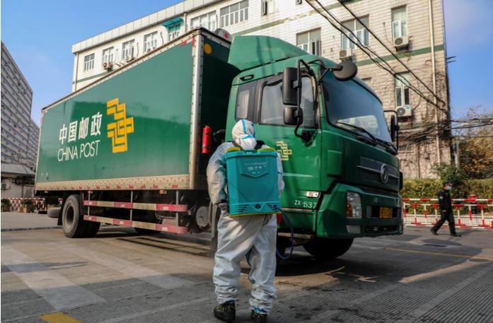 收个快递，健康码突然变“黄”！国际快递成病毒输入源头？还能海淘吗？