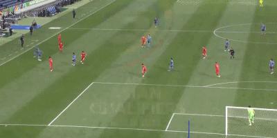 刚刚，国足客场0:2输给日本，有球迷自嘲“日本队门将长啥样？”