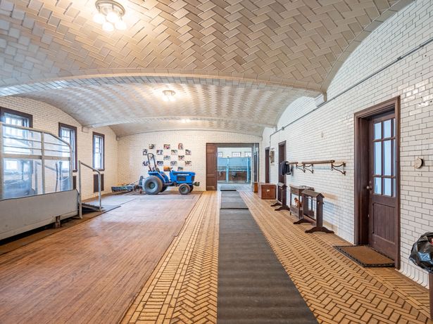 美国小岛正出售，岛上豪宅有10间卧室，岛价约6.4亿元人民币