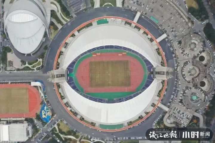 时隔两年它回来了！升级后的杭州黄龙体育馆有多香？