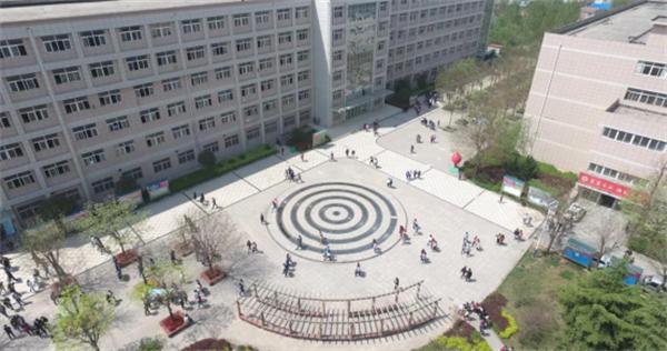 西安铁道技师学院特训营,西安铁道技师学院和铁路技术学院