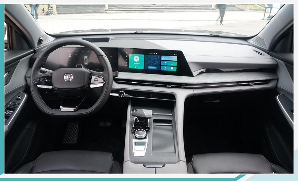 2020第一代cs75plus自动领航,长安cs75plus2022款2.0t领航贴膜