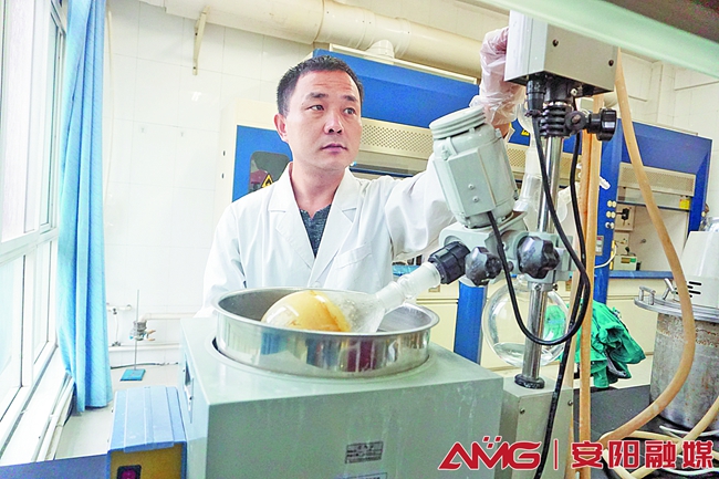 以更新的状态奋力前行丨河南利华制药有限公司由“破”到“立”实现高质量发展扫描