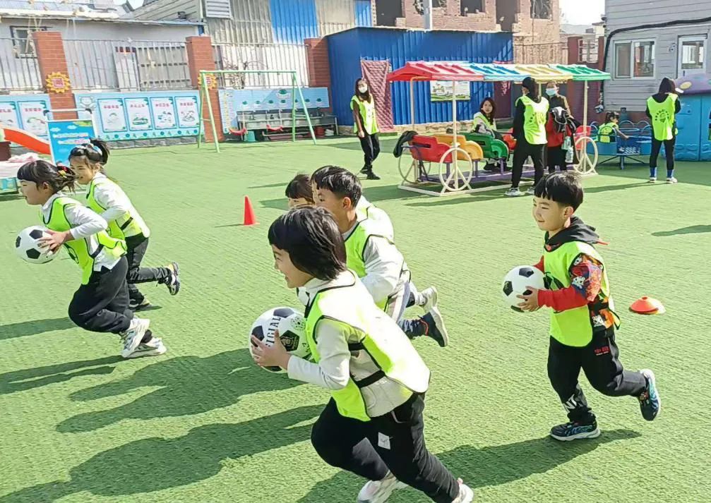 快乐教育素质教育,特色教育精彩瞬间