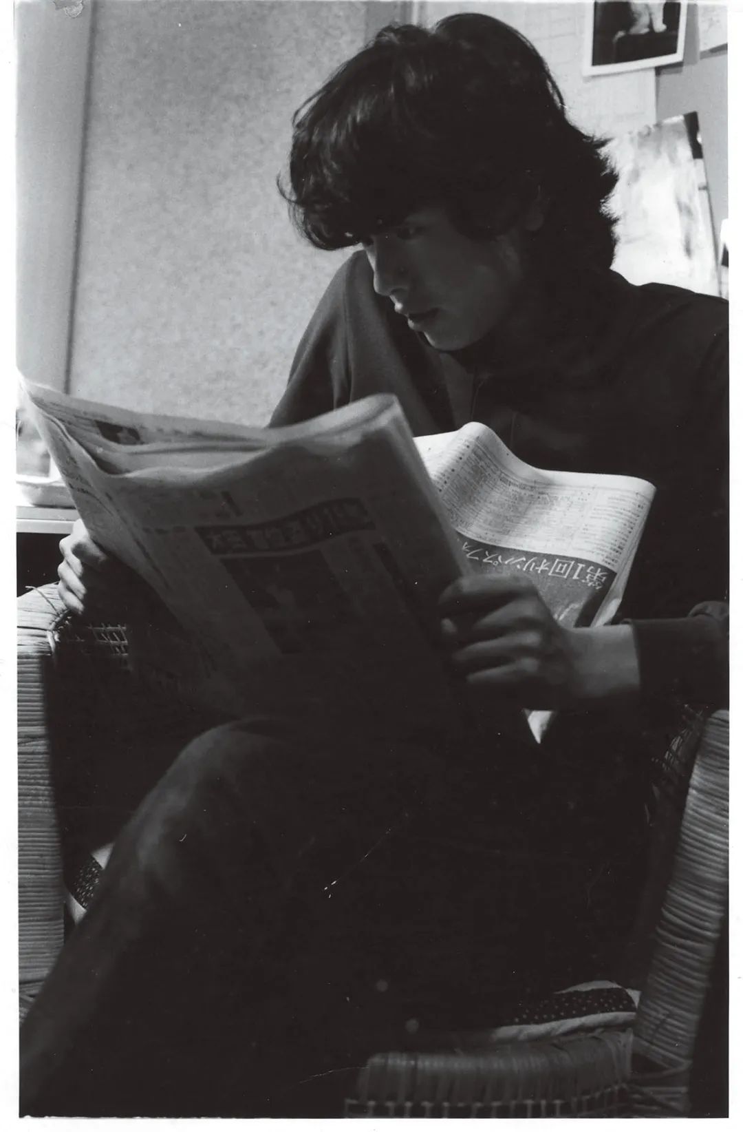 奈良美智情绪表达,奈良美智眯眯眼