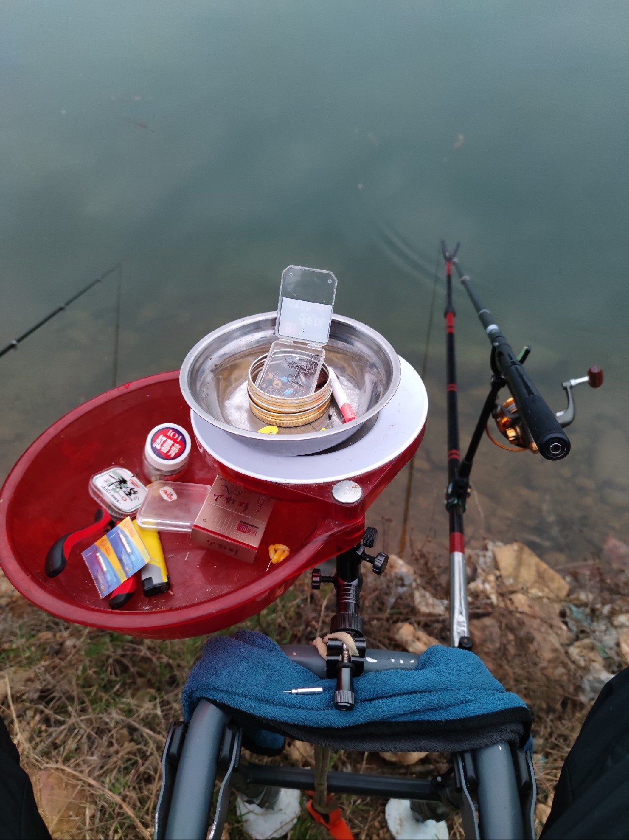 初春夜钓鳊鱼钓底还是钓浮,初春海竿夜钓
