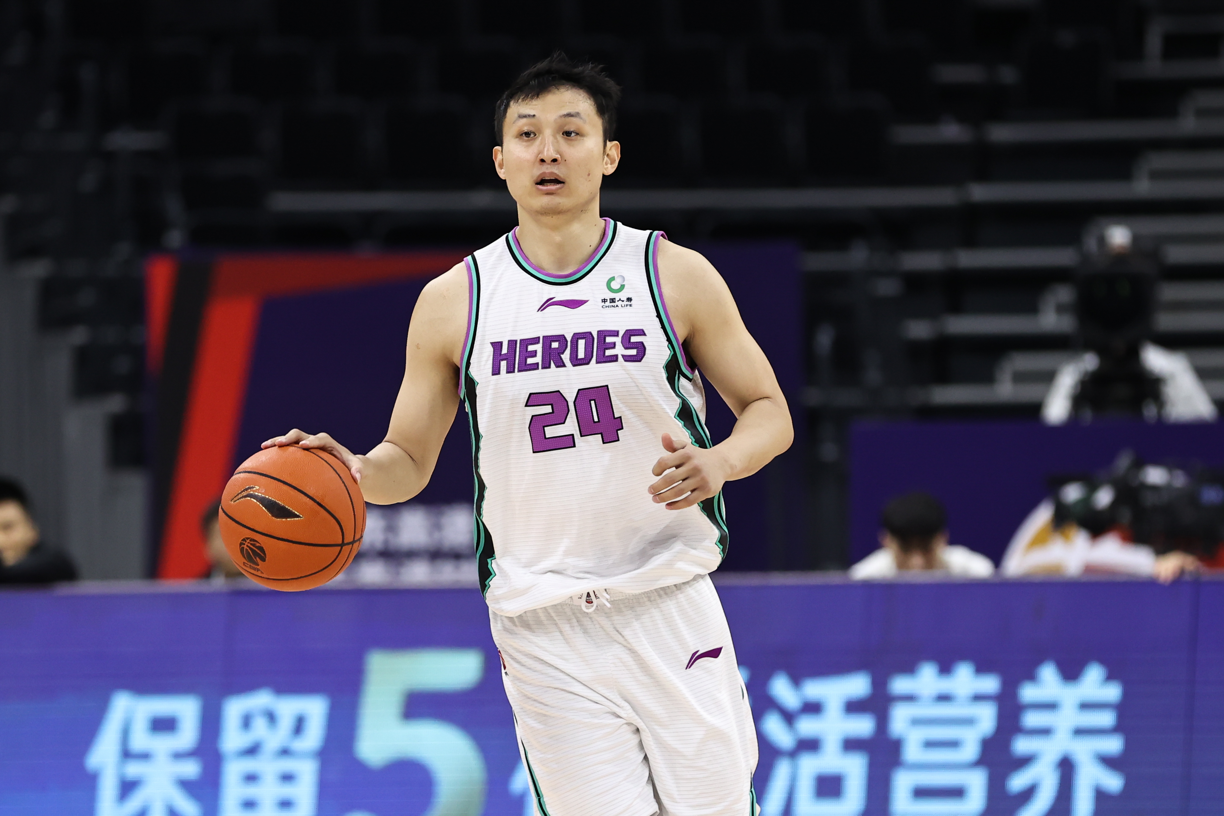 赵心童逆转胜希金斯,体坛体能测试