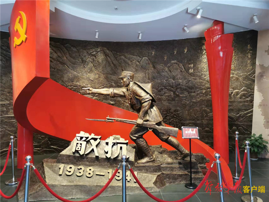 皖南事变牺牲烈士永垂不朽谁题的,皖南事变烈士陵园映山红