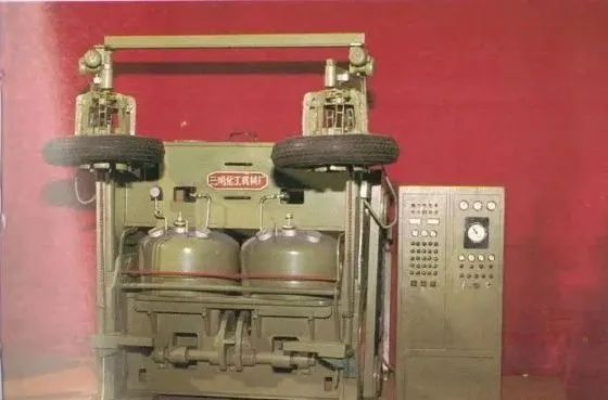 沪明情深！背后的故事不曾忘记