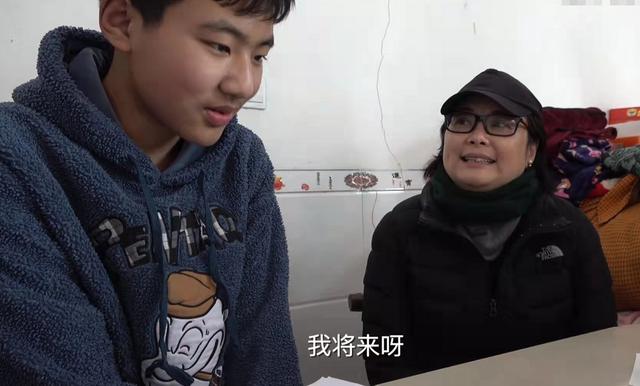 袁立说的羊胎素是什么梗,袁立谈羊胎素