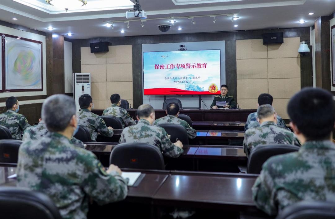 致敬战友们的图片,致敬战友的古诗句