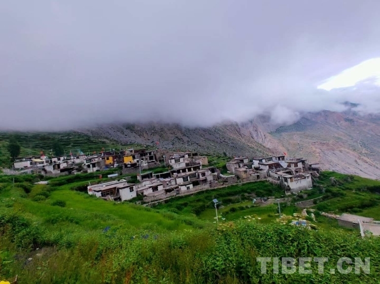 致敬守边护疆的雪域军人,致敬海拔5400米河谷守防官兵