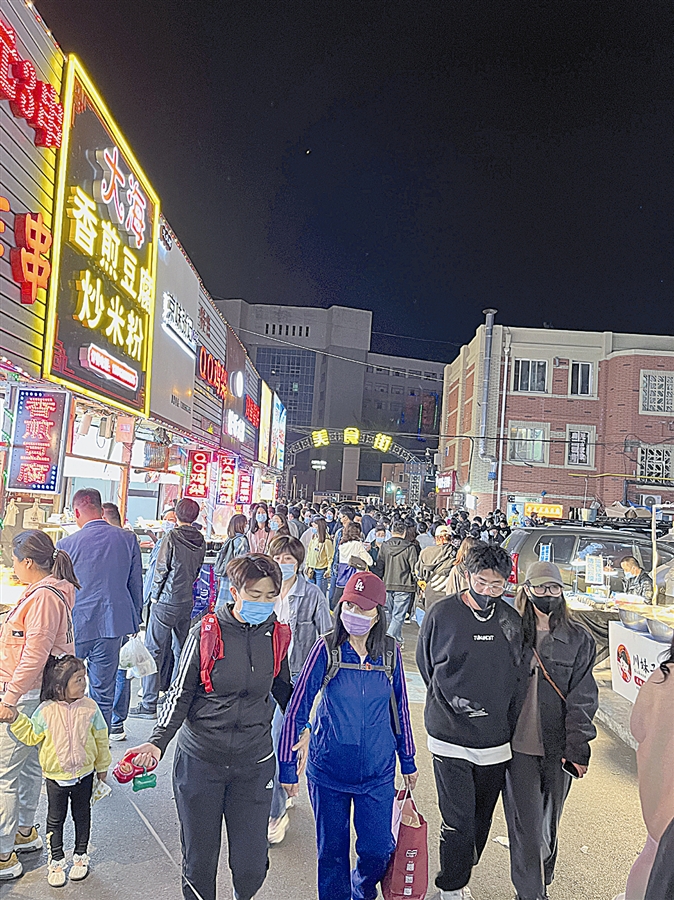 贵阳网红小吃街,新熙巷网红小吃街