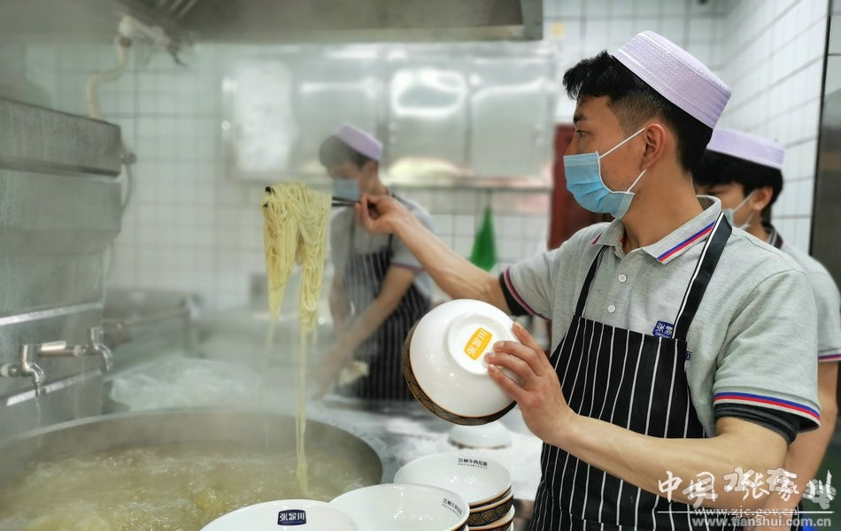 张家川县餐饮服务业发展中心电话,张家川县餐饮服务中心