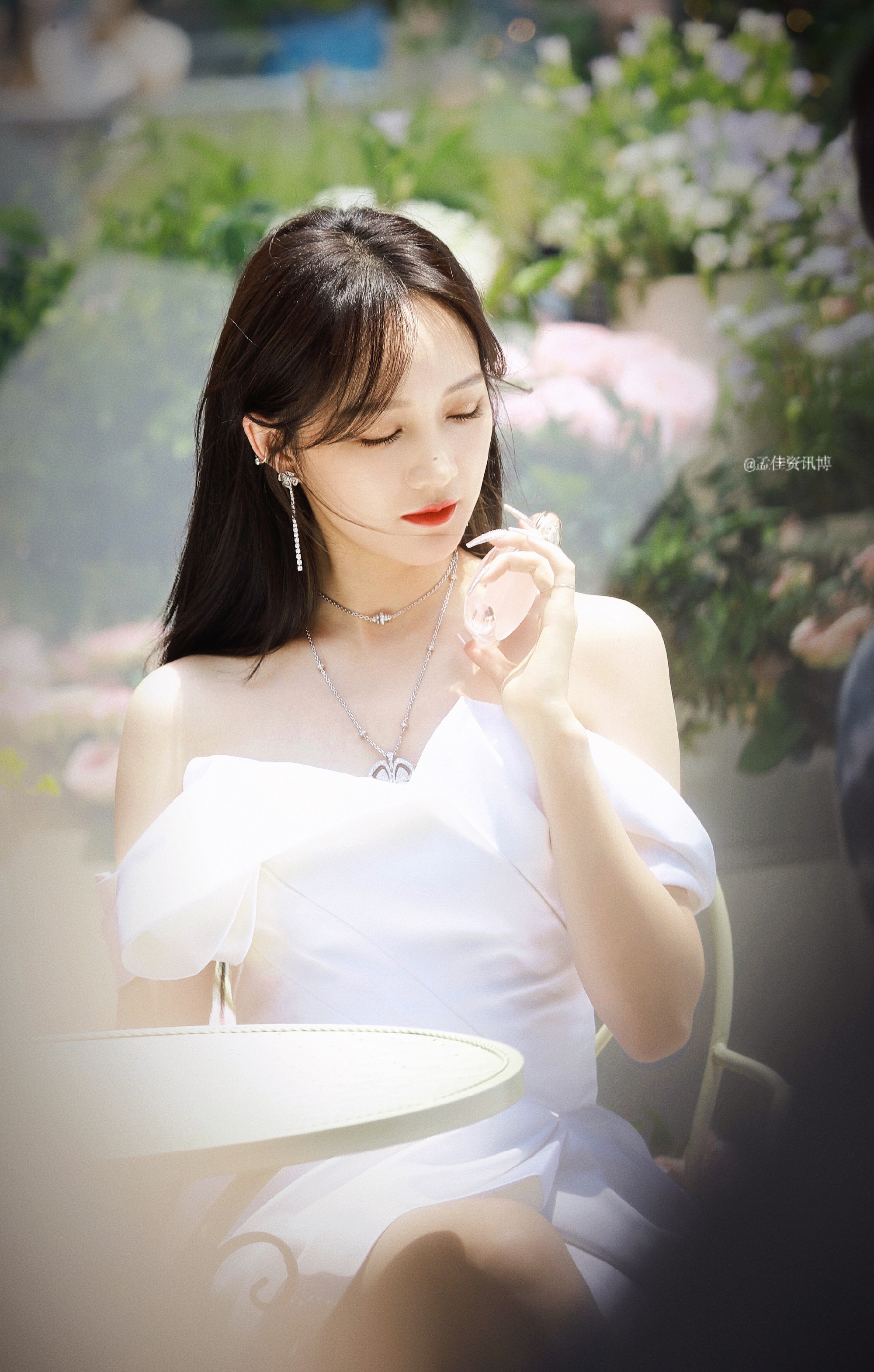 浪姐复活团孟佳,孟佳烟嗓唱哭全场视频