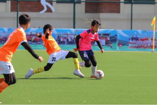 足球小子夺冠,江阴中专足球队省赛